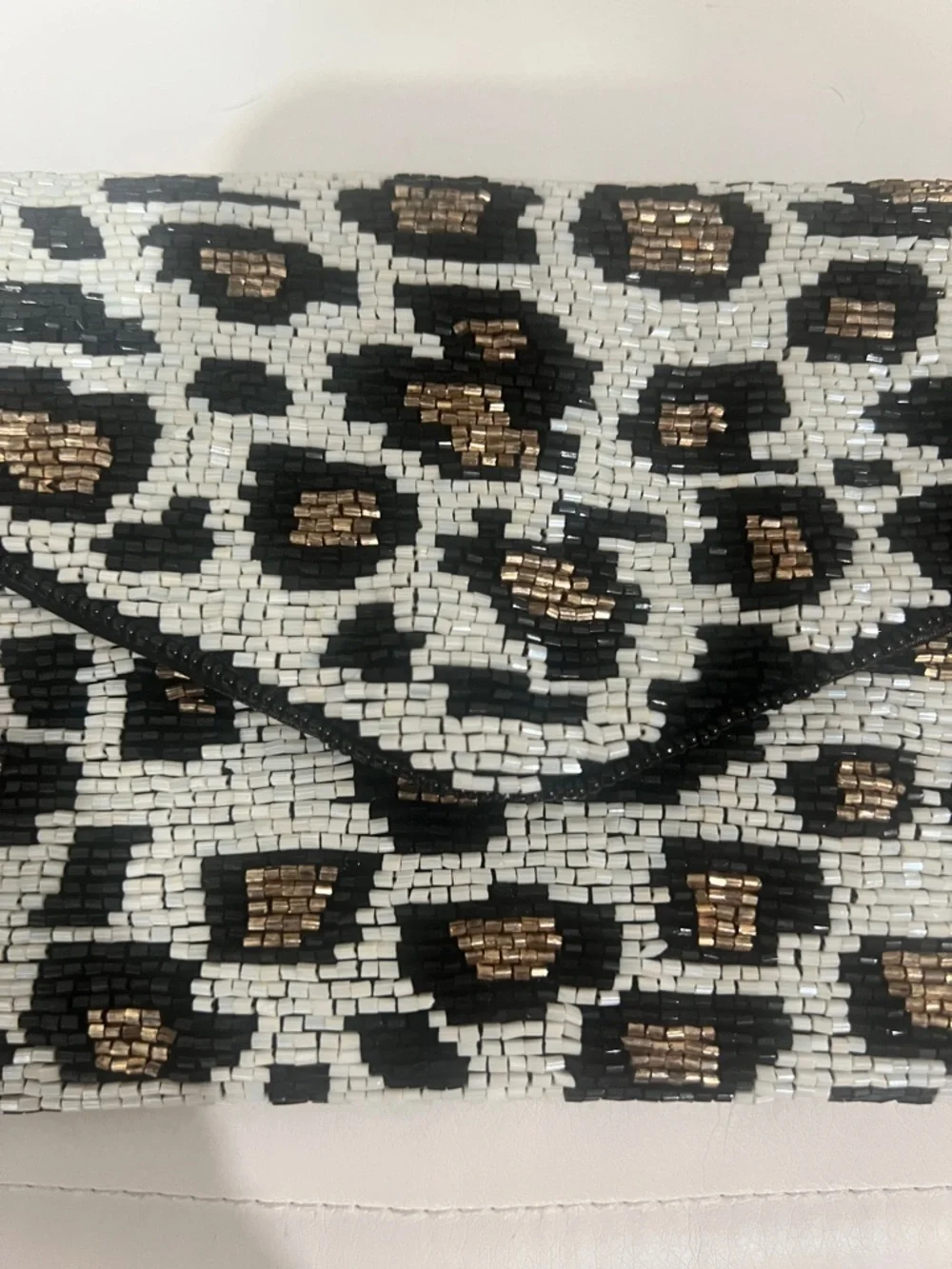 Express Beaded Leopard Envelope Clutch - Black, White & Gold NWT‎ - Picture 3 of 10